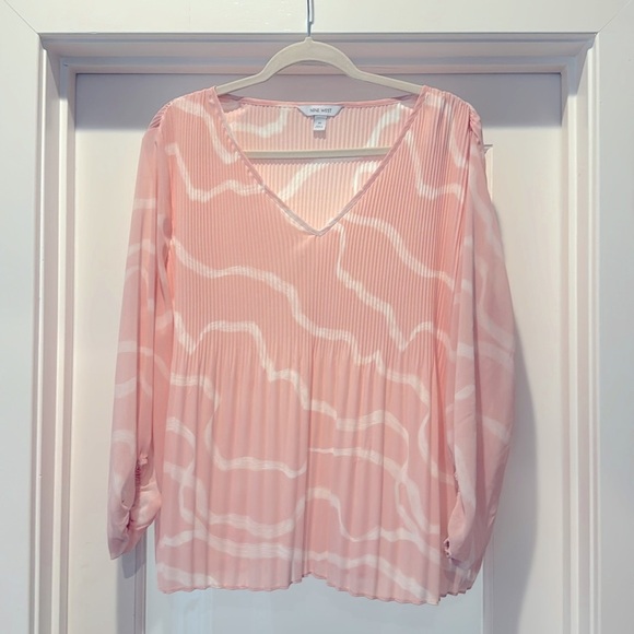 NINE WEST pink & white 3/4 length sleeve TOP size M Romantic, feminine, flowy - Picture 1 of 5